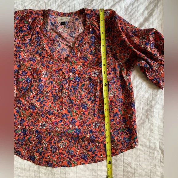 Universal Thread Floral Top | Red floral | Size Large | Puff Sleeve - Picture 6 of 8